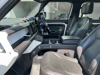 Used Land Rover Defender 2022 for sale - 78950526: Photo