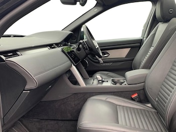 Used Land Rover Discovery Sport 2025 for sale - 75996377: Photo 3
