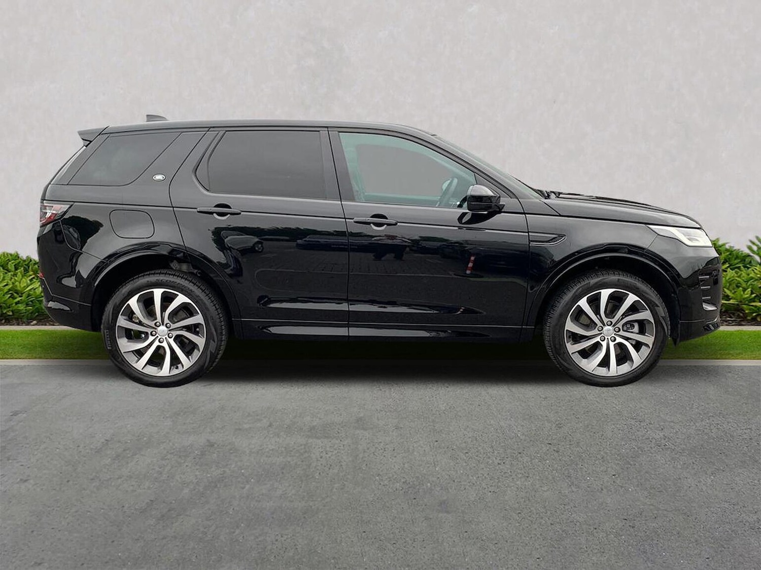 Used Land Rover Discovery Sport 2025 for sale - 75996377: Photo 5