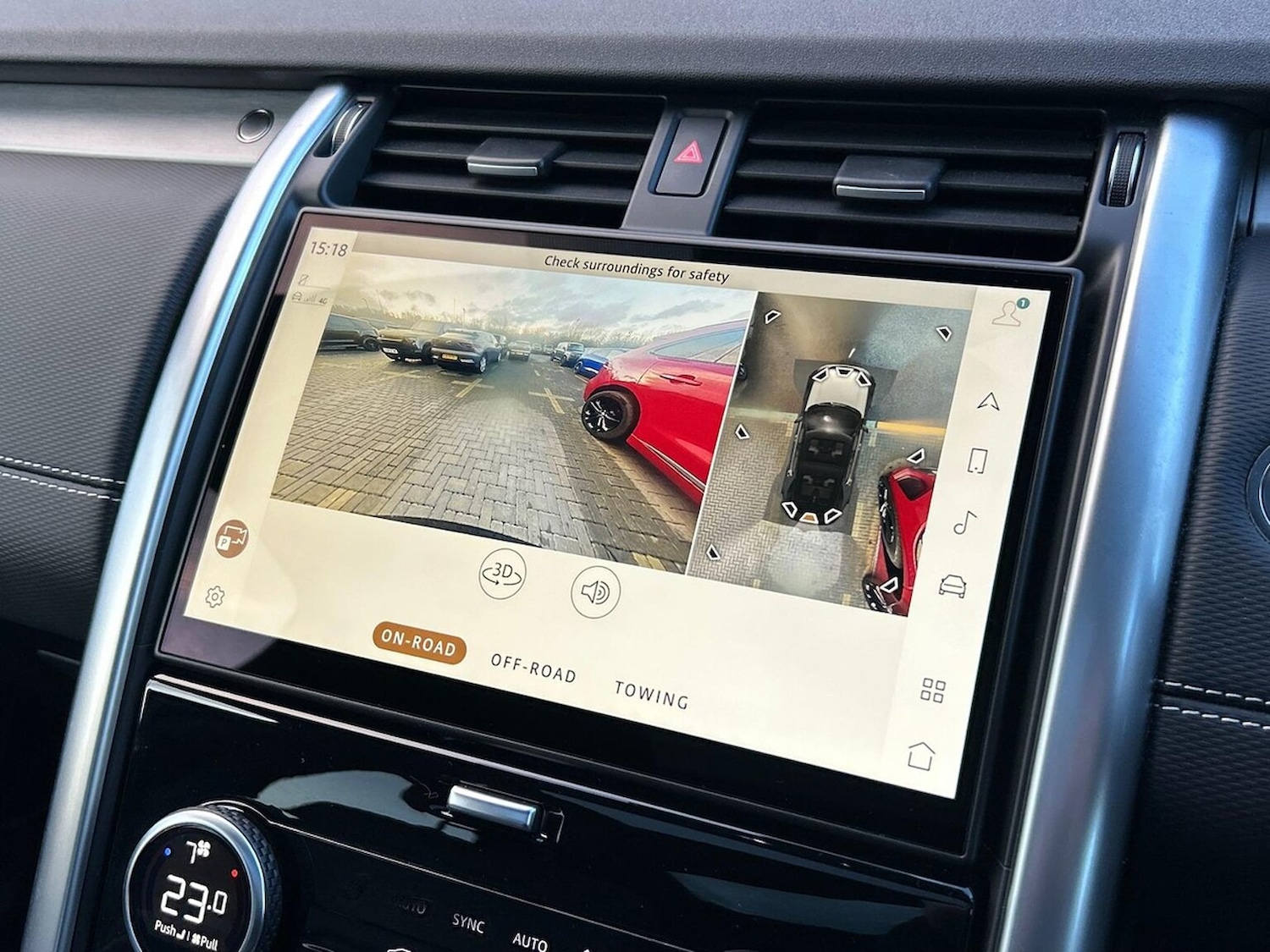 Used Land Rover Discovery 2023 for sale - 76837190: Photo 12