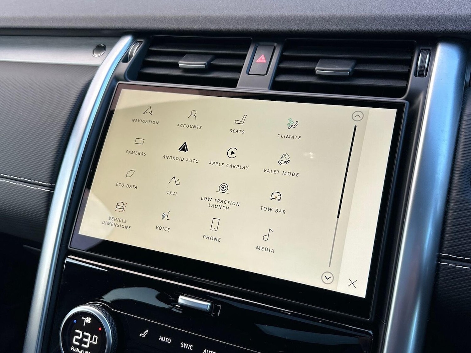 Used Land Rover Discovery 2023 for sale - 76837190: Photo 28