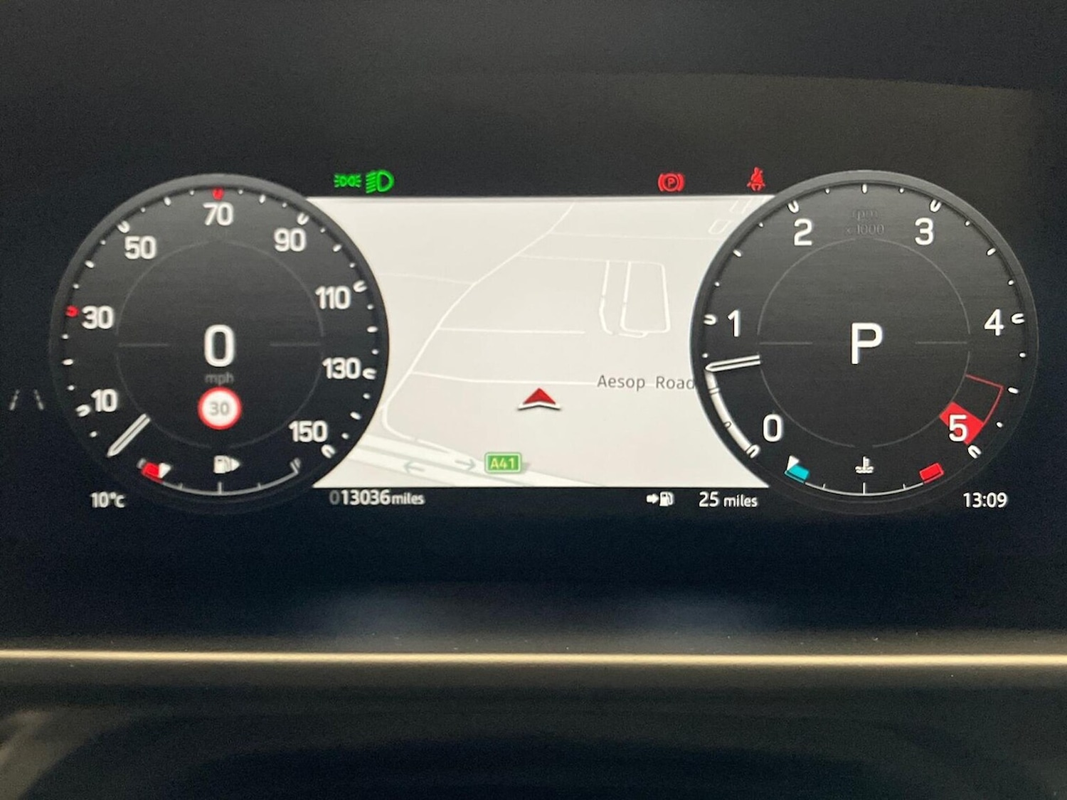 Used Land Rover Defender 2024 for sale - 77983998: Photo 16