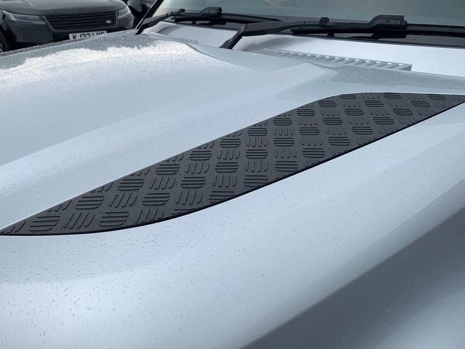 Used Land Rover Defender 2024 for sale - 76605541: Photo 28