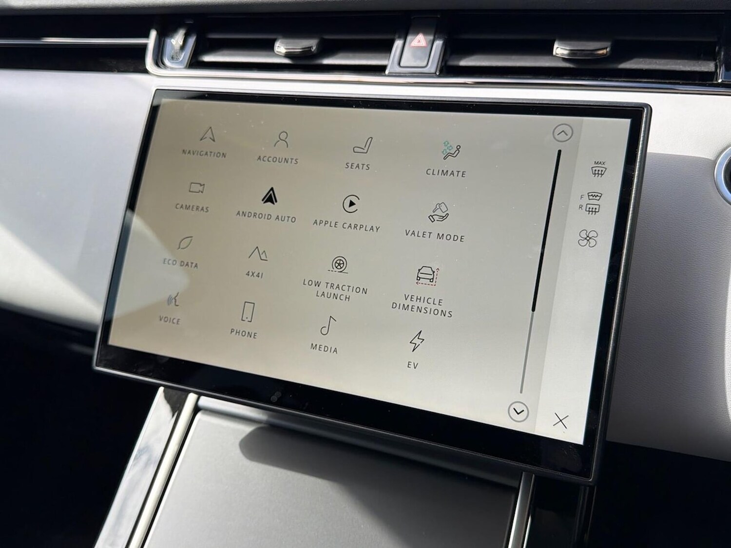 Used Land Rover Range Rover Evoque 2023 for sale - 78191731: Photo 32