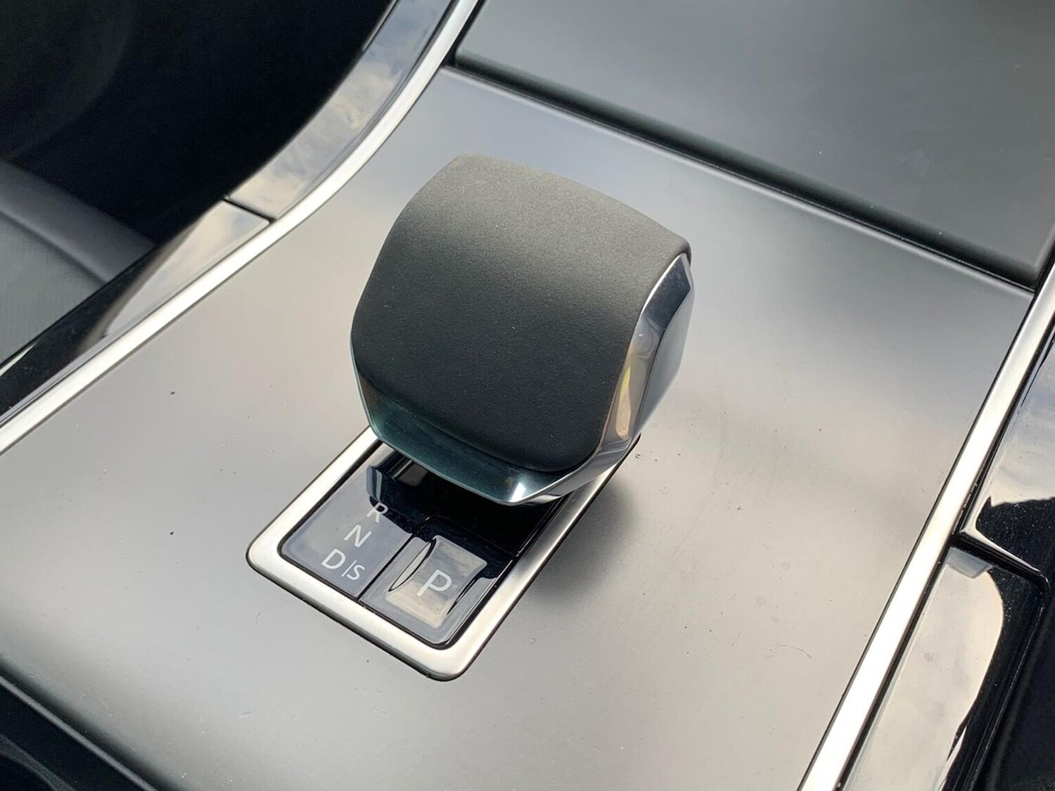 Used Land Rover Range Rover Evoque 2023 for sale - 76352453: Photo 13