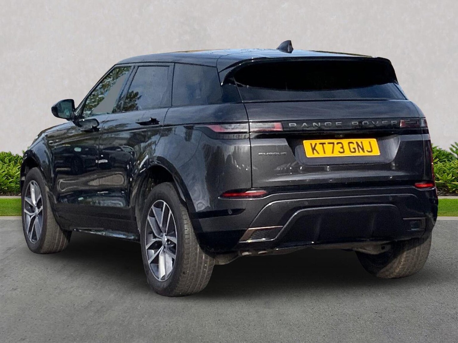 Used Land Rover Range Rover Evoque 2023 for sale - 76352453: Photo 2