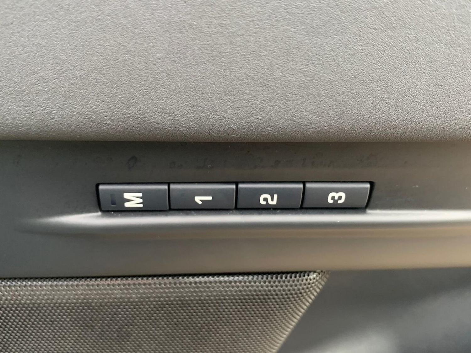 Used Land Rover Range Rover Evoque 2023 for sale - 76352453: Photo 30