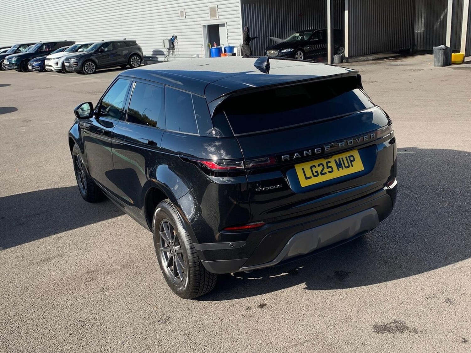 Used Land Rover Range Rover Evoque 2025 for sale - 76352456: Photo 32