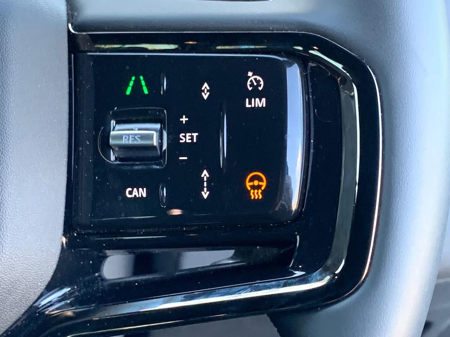 Used Land Rover Range Rover Evoque 2025 for sale - 76352456: Photo 35