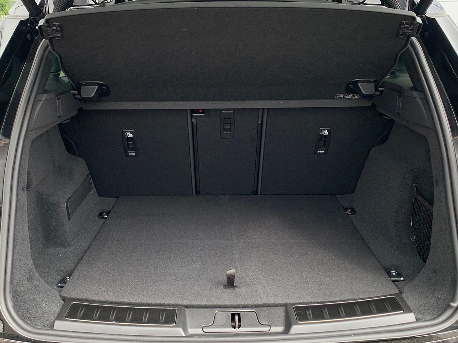 Used Land Rover Range Rover Evoque 2025 for sale - 78191743: Photo 12