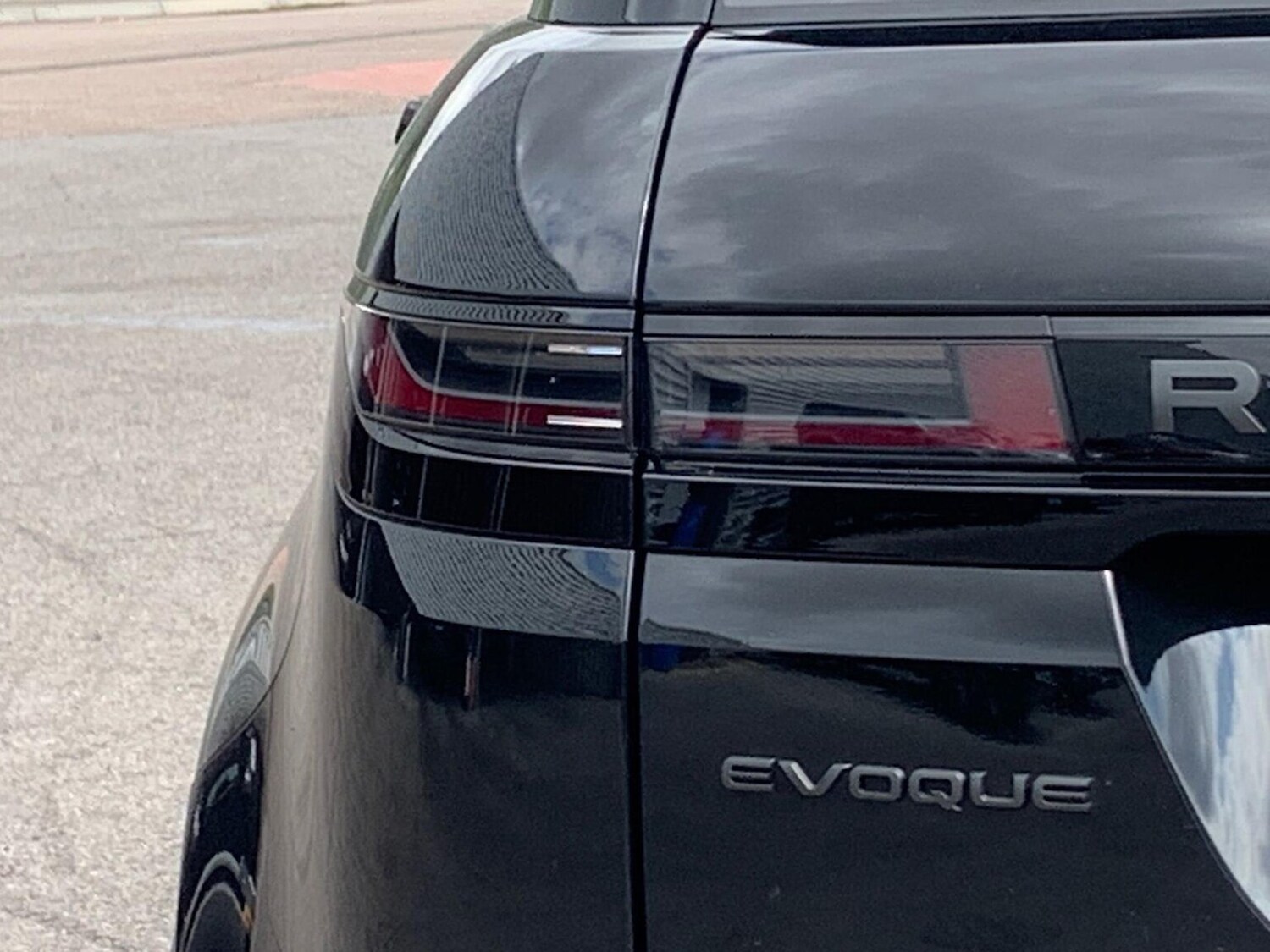 Used Land Rover Range Rover Evoque 2025 for sale - 78191743: Photo 28