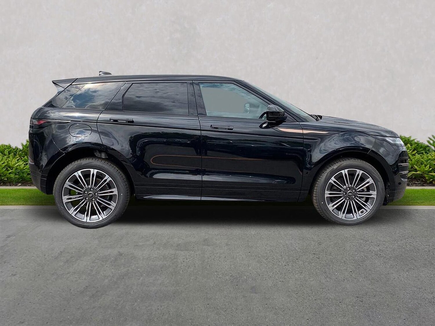 Used Land Rover Range Rover Evoque 2025 for sale - 78191743: Photo 7