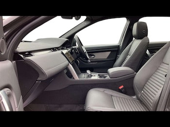 Used Land Rover Discovery Sport 2026 for sale - 79234522: Photo