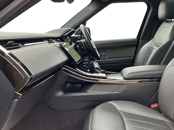 Used Land Rover Range Rover Sport 2024 for sale - 78310469: Photo