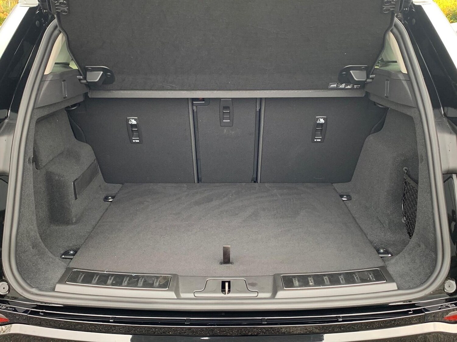 Used Land Rover Range Rover Evoque 2025 for sale - 77488139: Photo 10