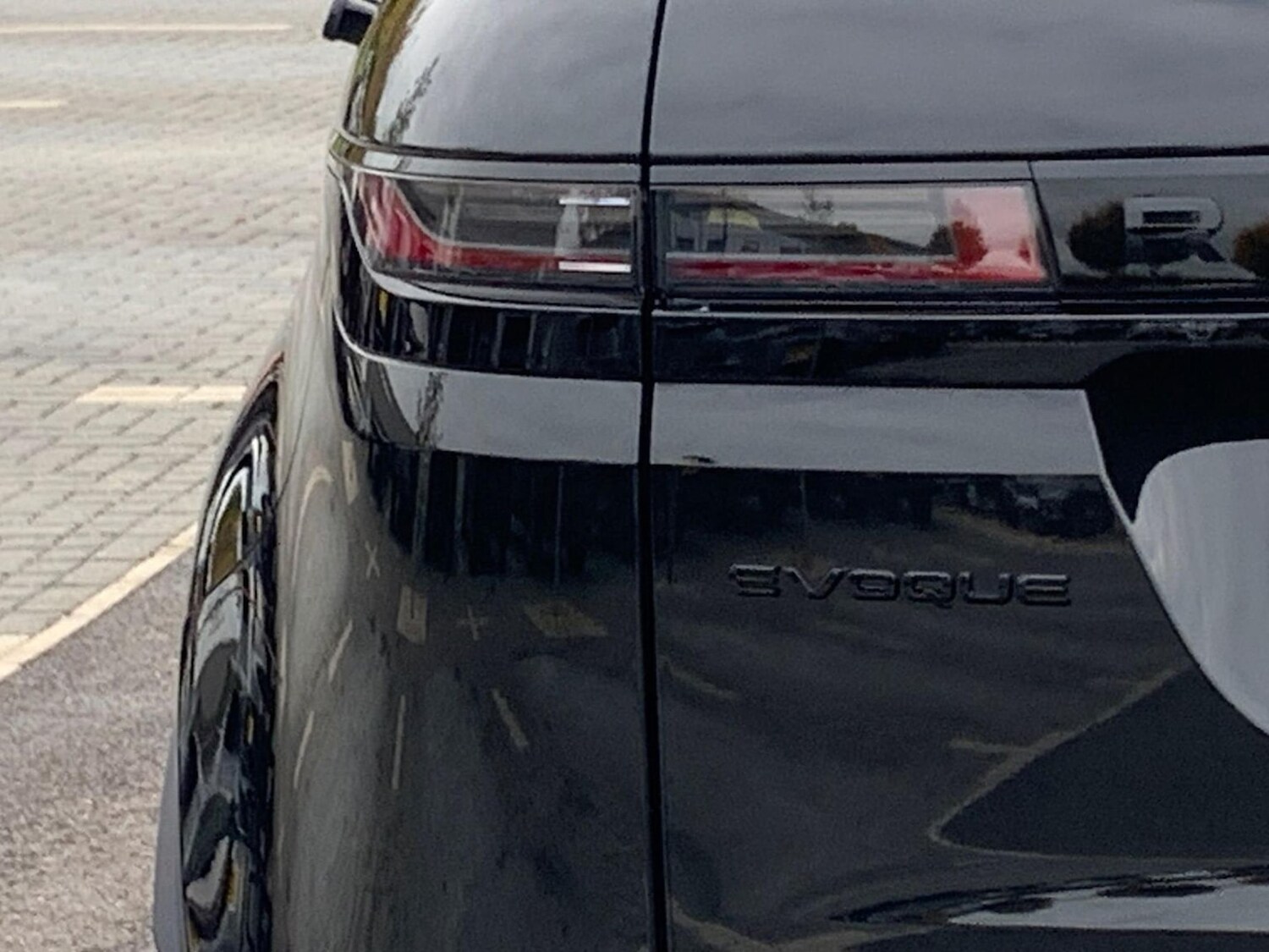 Used Land Rover Range Rover Evoque 2025 for sale - 77488139: Photo 26