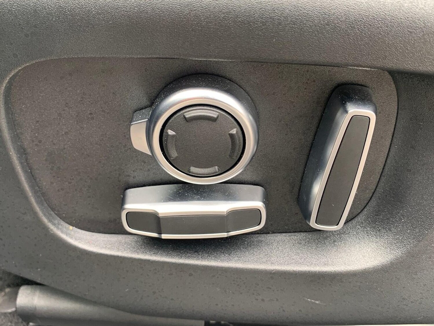 Used Land Rover Range Rover Evoque 2025 for sale - 77488139: Photo 31