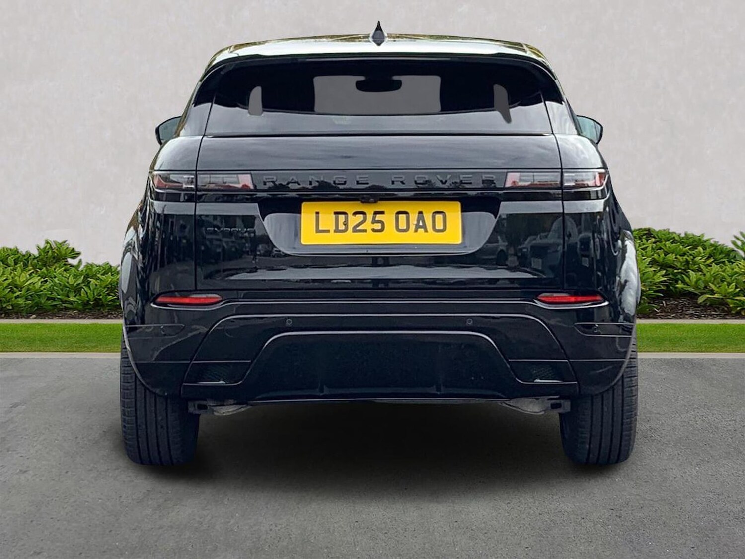 Used Land Rover Range Rover Evoque 2025 for sale - 77488139: Photo 6