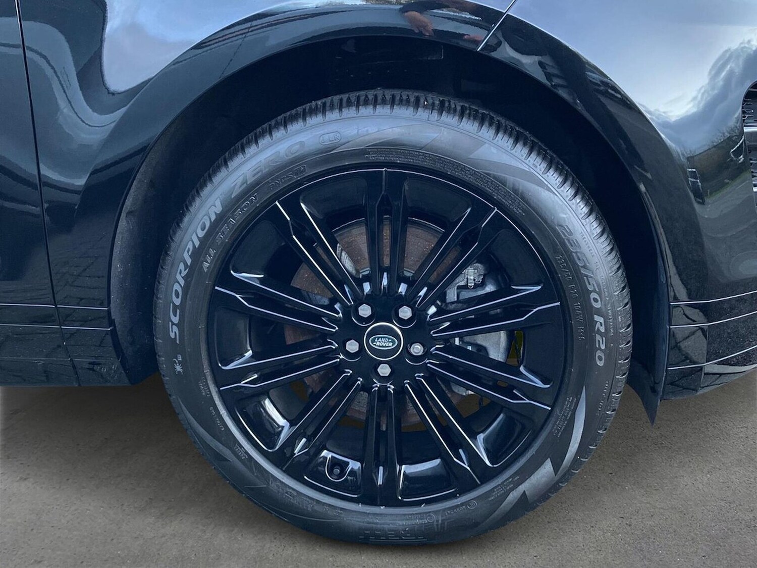 Used Land Rover Range Rover Evoque 2025 for sale - 77488139: Photo 8