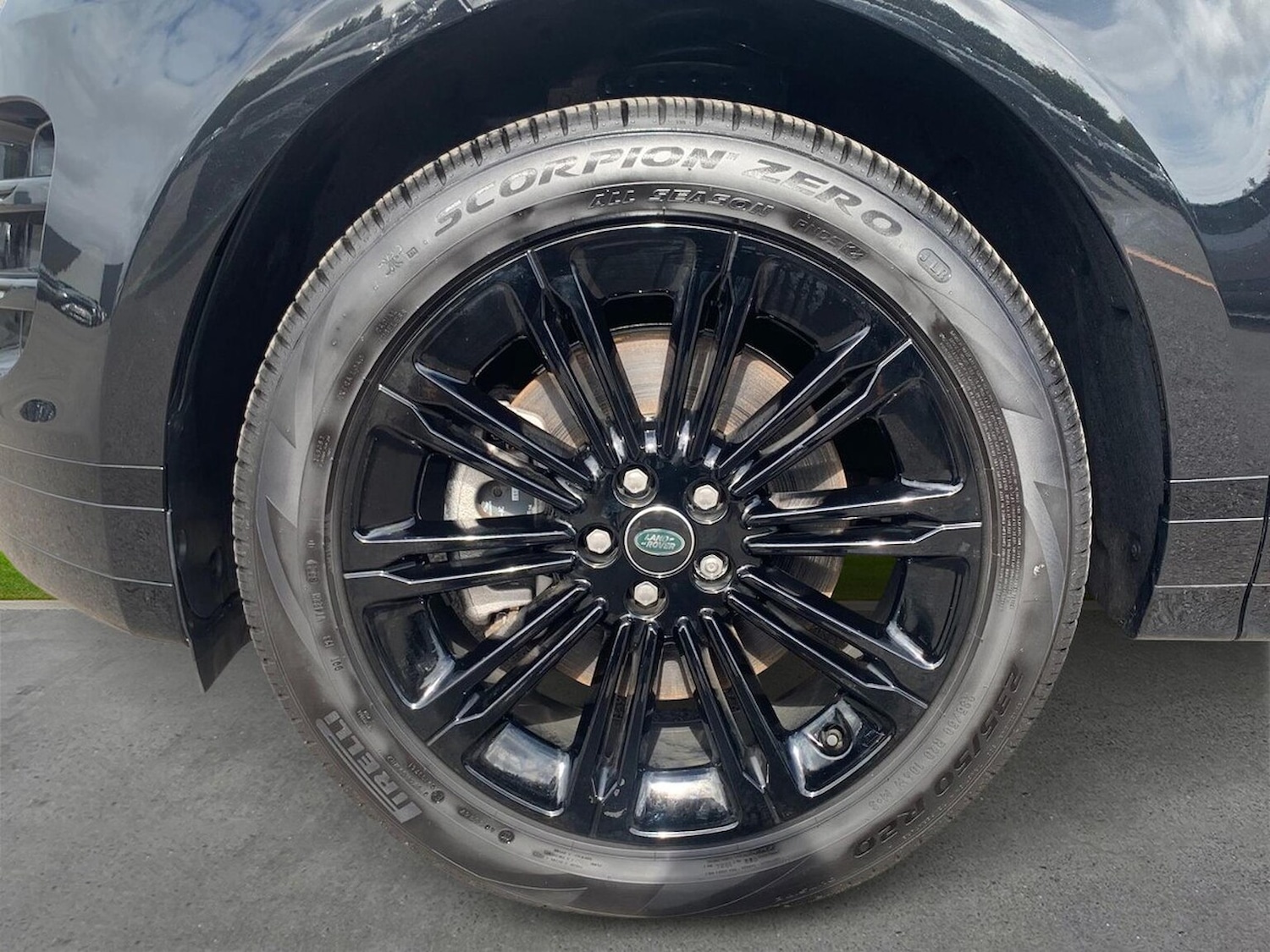 Used Land Rover Range Rover Evoque 2025 for sale - 76181399: Photo 8