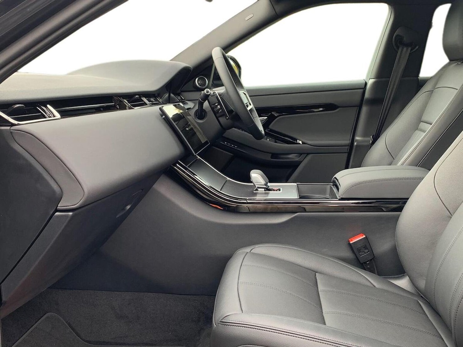 Used Land Rover Range Rover Evoque 2025 for sale - 78191754: Photo 5