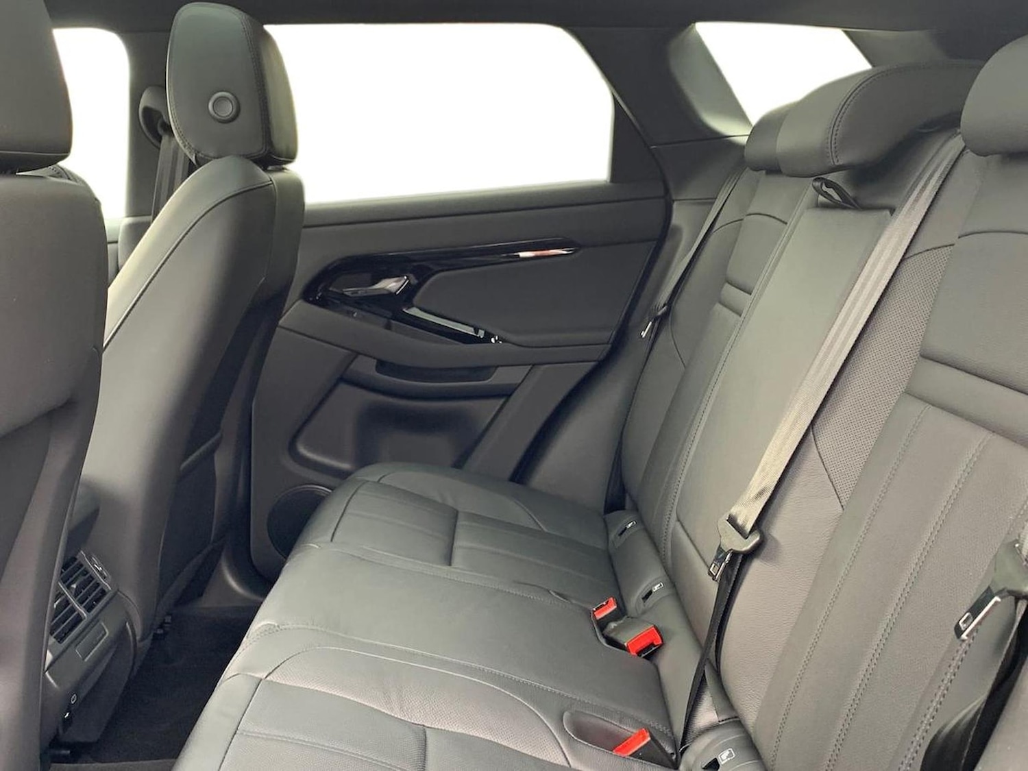 Used Land Rover Range Rover Evoque 2025 for sale - 78191754: Photo 6