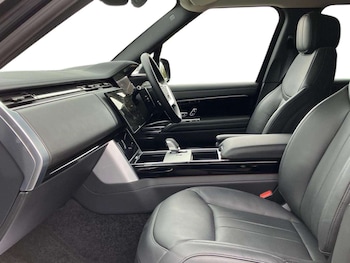 Used Land Rover Range Rover 2024 for sale - 78310540: Photo