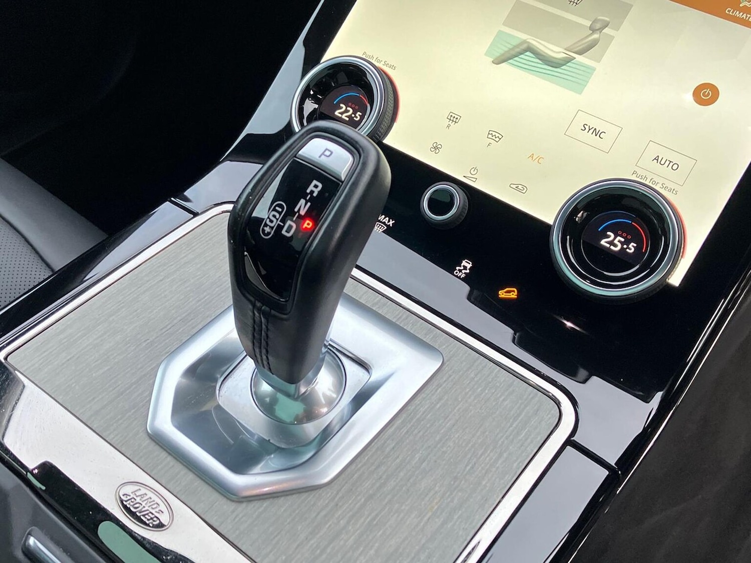 Used Land Rover Range Rover Evoque 2022 for sale - 76566528: Photo 13