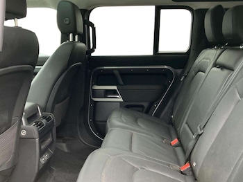 Used Land Rover Defender 2023 for sale - 78310631: Photo