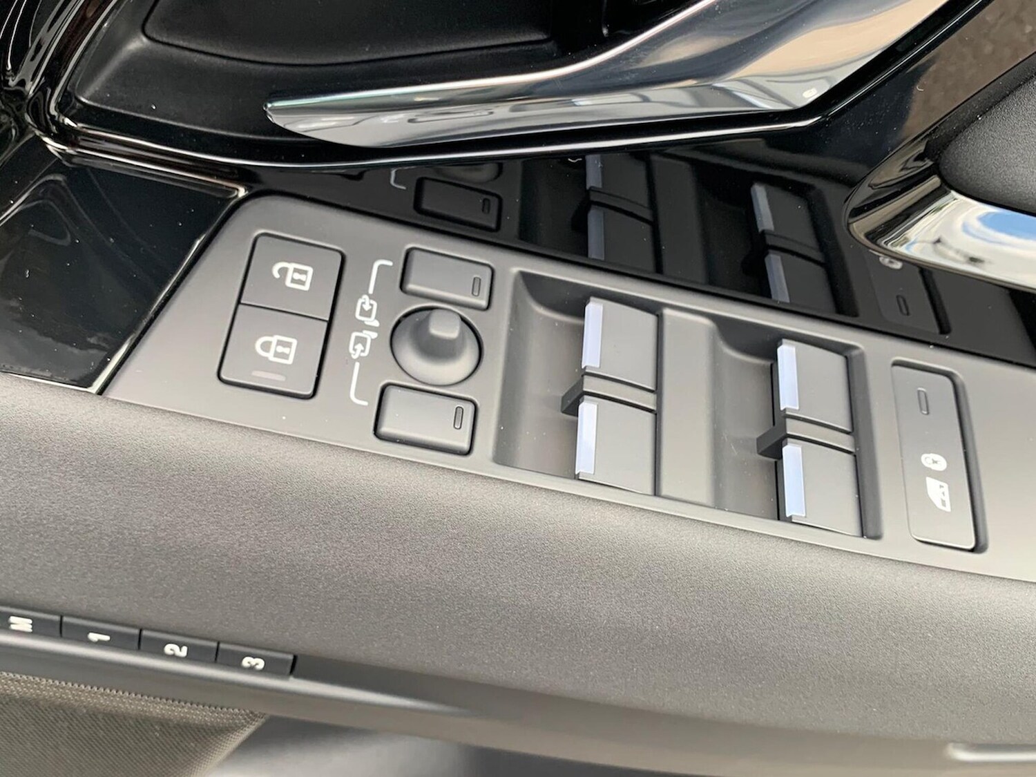 Used Land Rover Range Rover Evoque 2025 for sale - 78191593: Photo 27