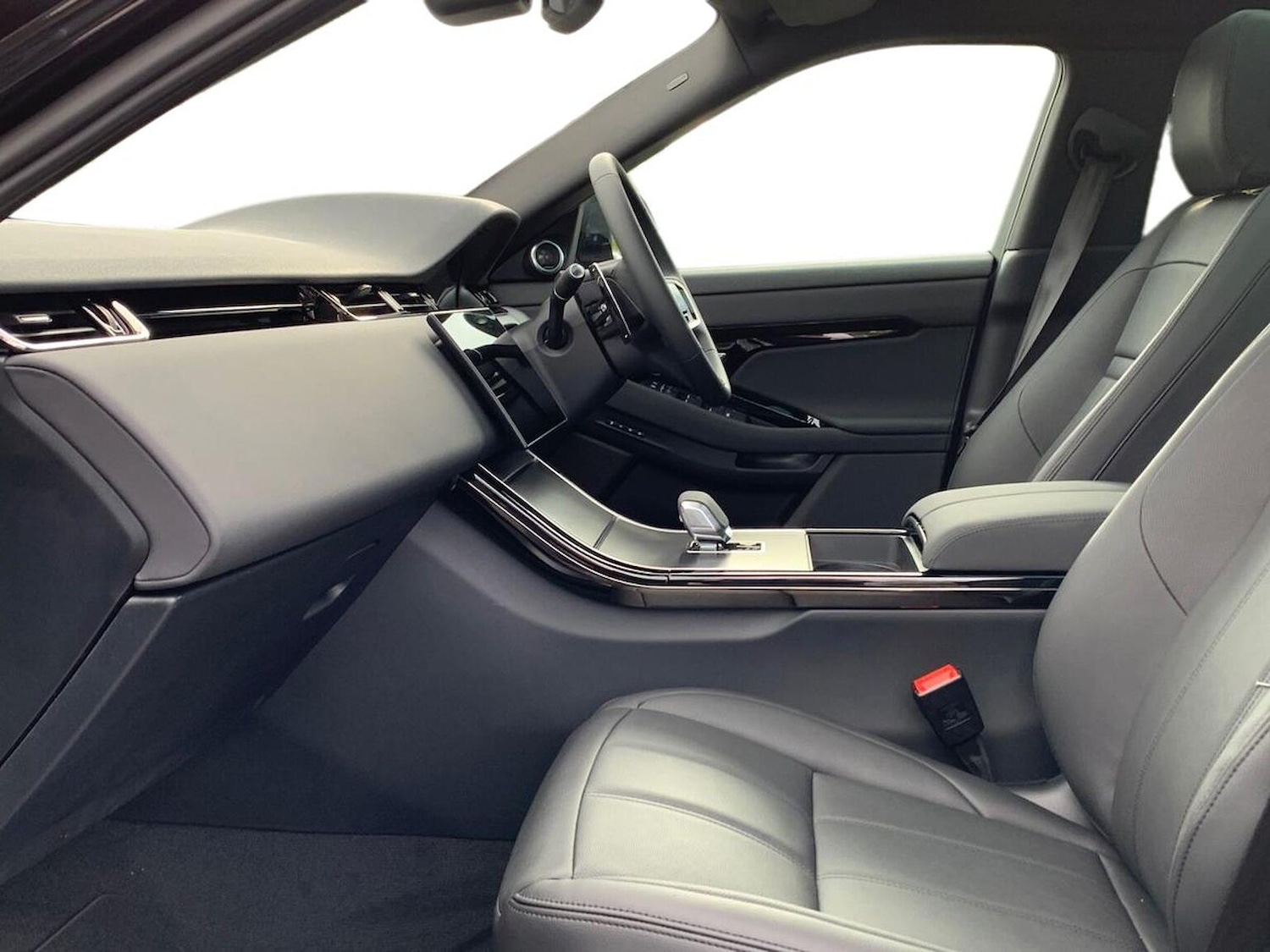 Used Land Rover Range Rover Evoque 2025 for sale - 78191593: Photo 5