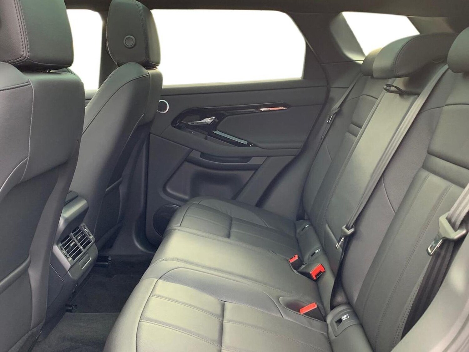 Used Land Rover Range Rover Evoque 2025 for sale - 78191593: Photo 6