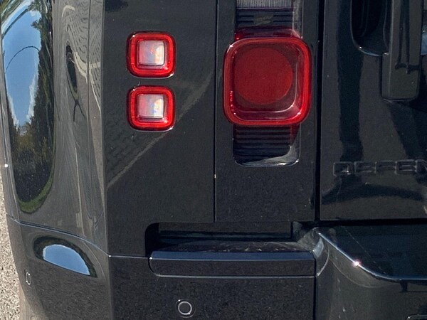Used Land Rover Defender 2025 for sale - 76142968: Photo 19