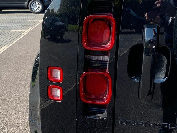 Used Land Rover Defender 2025 for sale - 76142968: Photo 26