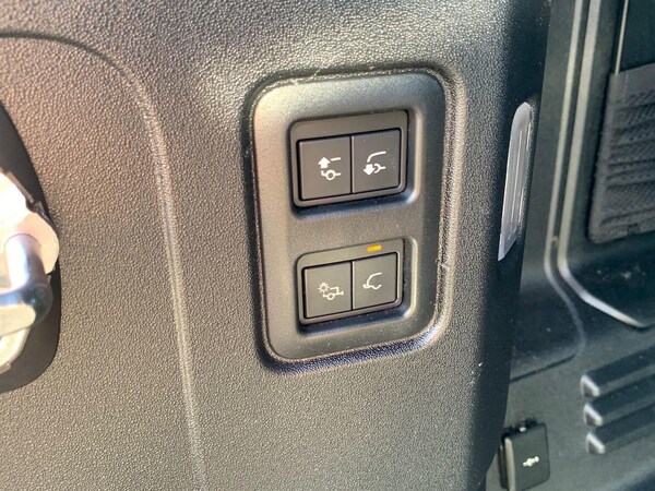 Used Land Rover Defender 2025 for sale - 76142968: Photo 27