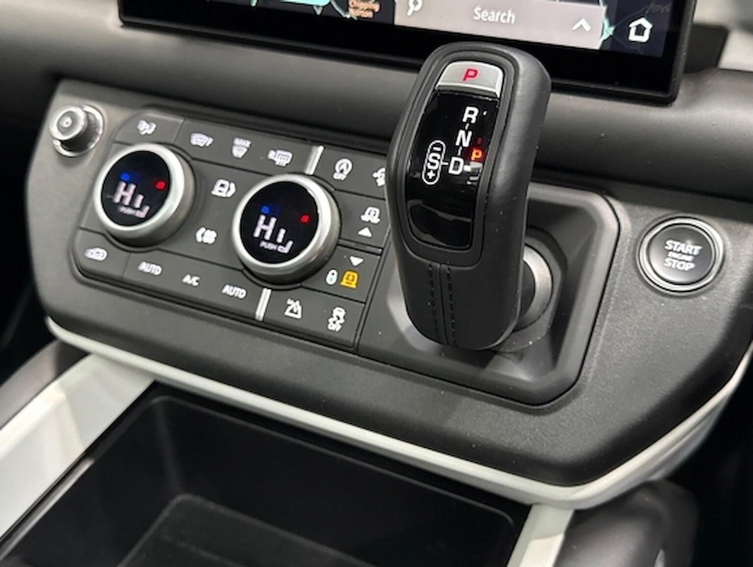 Used Land Rover Defender 2025 for sale - 78191699: Photo 15