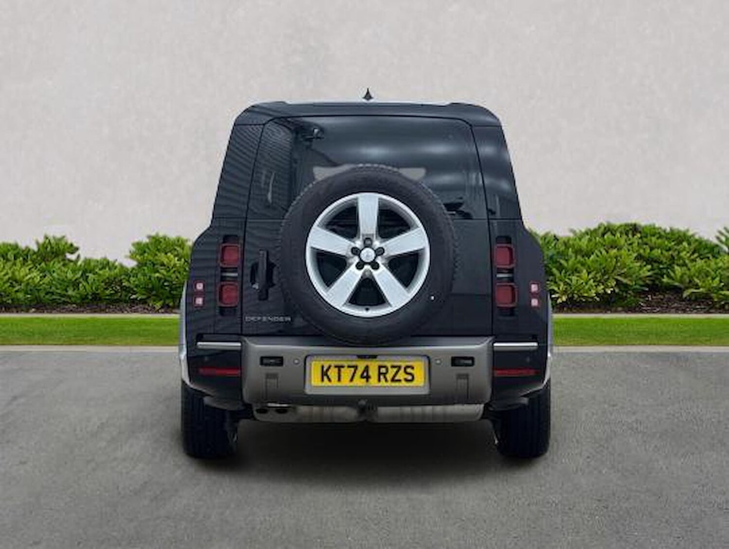 Used Land Rover Defender 2025 for sale - 78191699: Photo 8