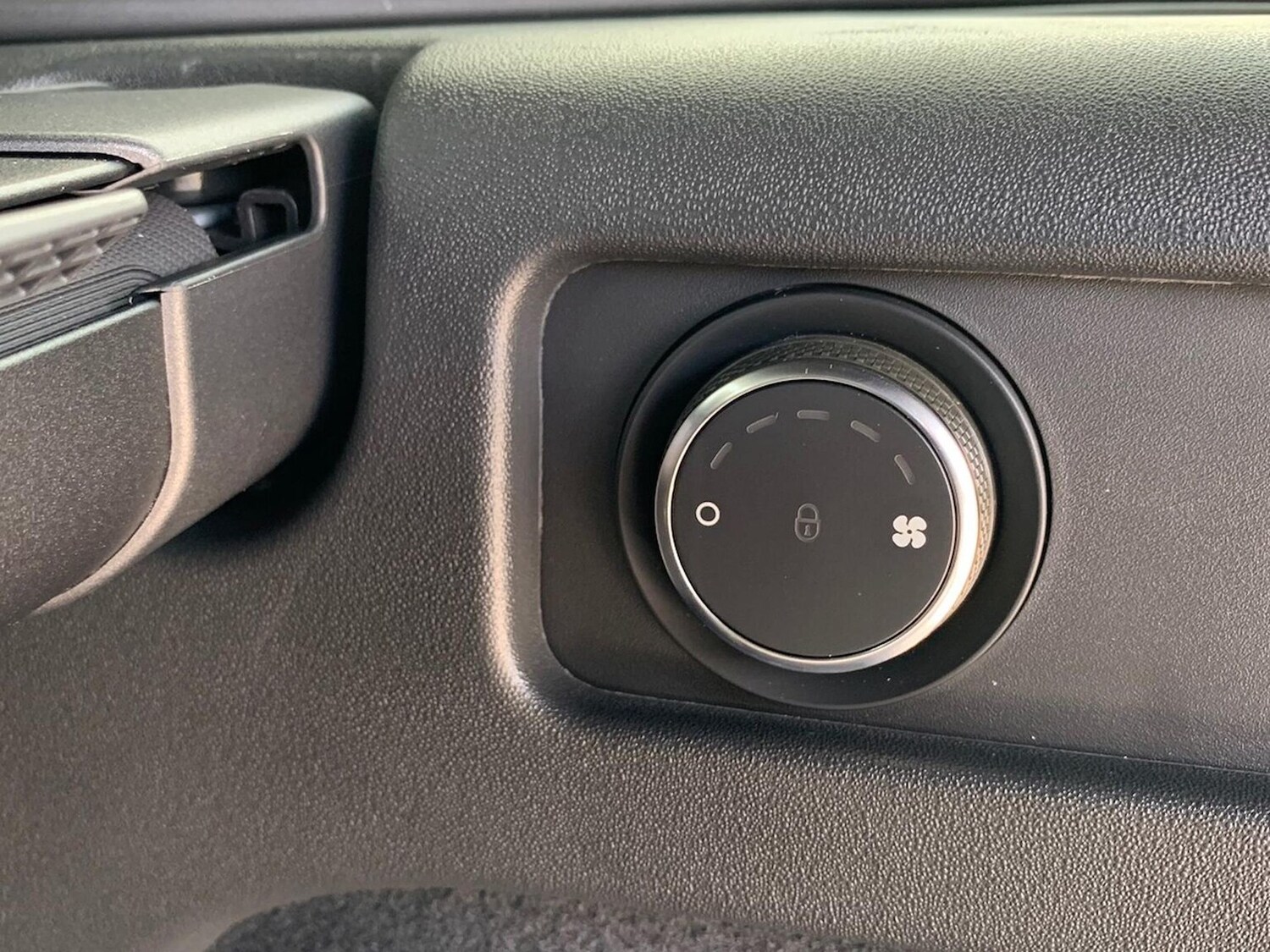 Used Land Rover Discovery Sport 2025 for sale - 77489402: Photo 27