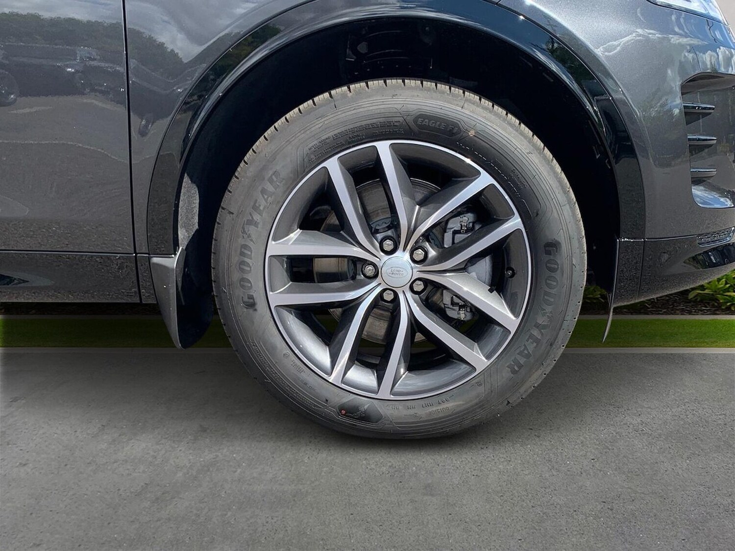 Used Land Rover Discovery Sport 2025 for sale - 77489402: Photo 8