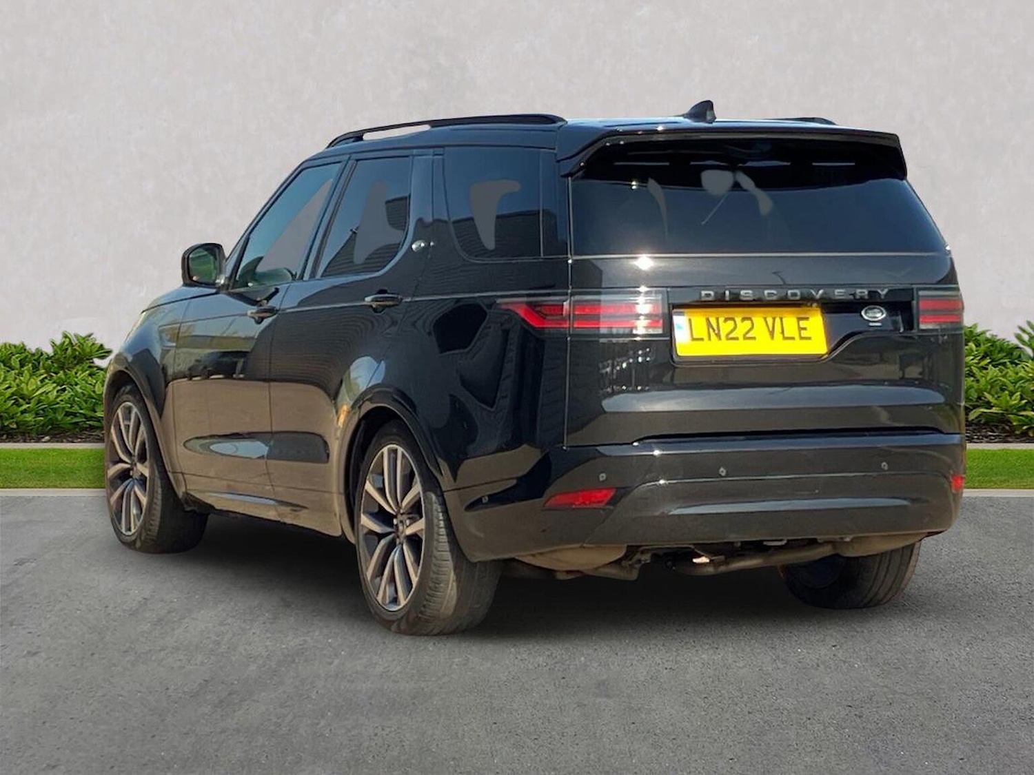 Used Land Rover Discovery 2022 for sale - 78191770: Photo 2