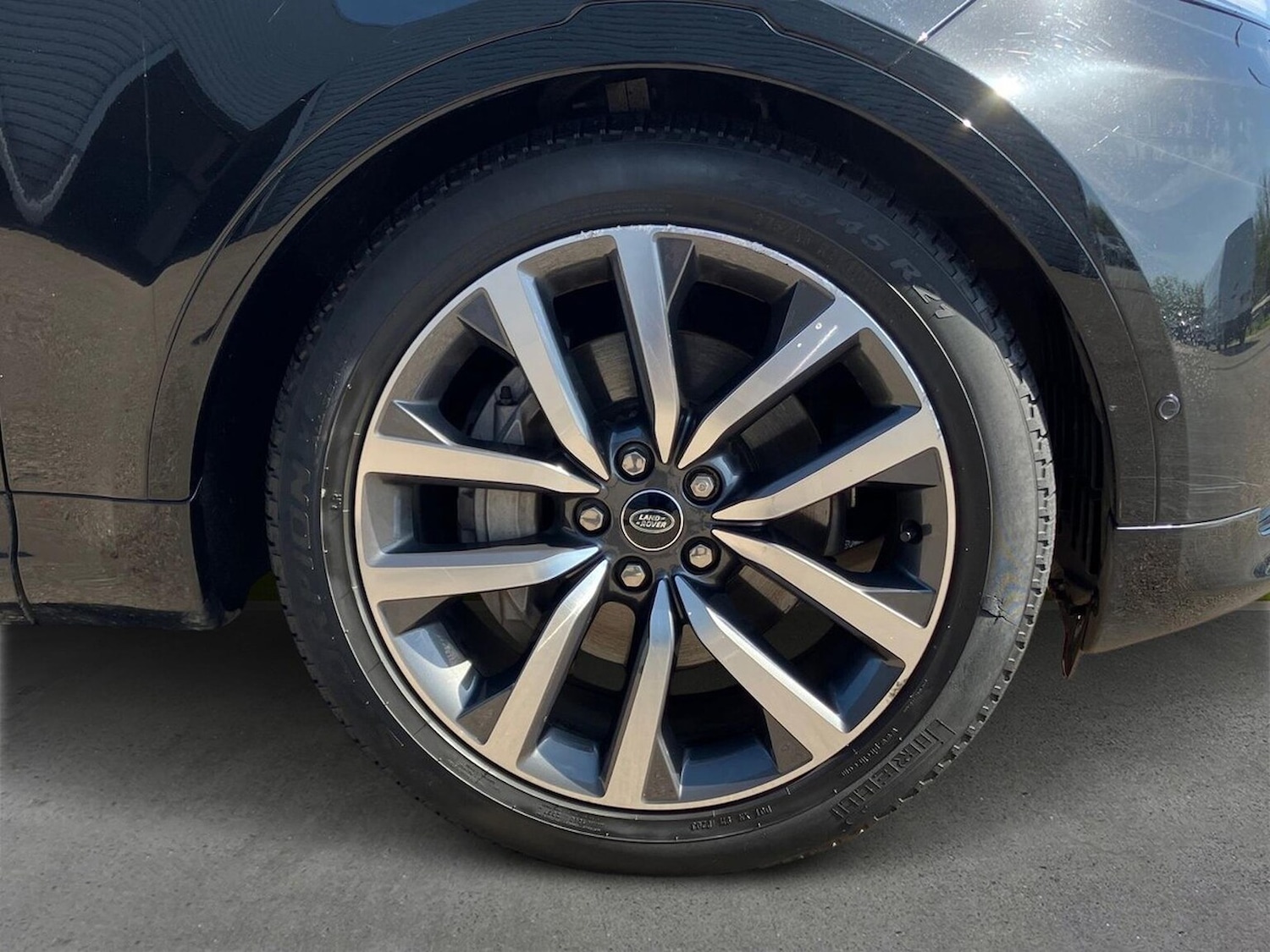 Used Land Rover Discovery 2022 for sale - 78191770: Photo 8