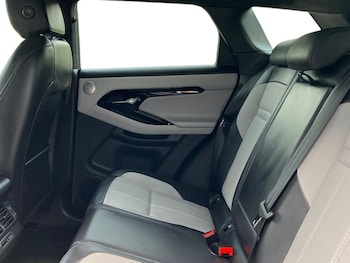 Used Land Rover Range Rover Evoque 2025 for sale - 78258328: Photo