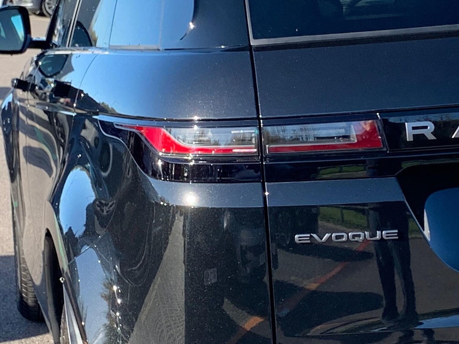 Used Land Rover Range Rover Evoque 2025 for sale - 77488127: Photo 19