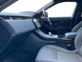 Used Land Rover Range Rover Evoque 2025 for sale - 77488127: Photo