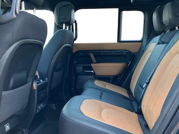 Used Land Rover Defender 2023 for sale - 78820919: Photo