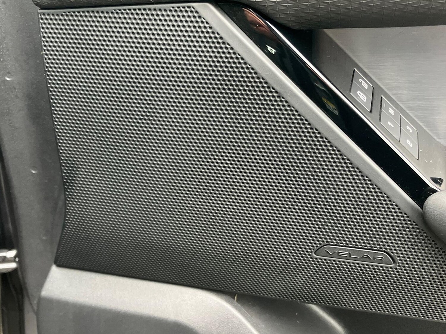 Used Land Rover Range Rover Velar 2022 for sale - 78191017: Photo 26