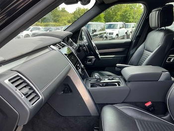 Used Land Rover Discovery 2021 for sale - 78790168: Photo