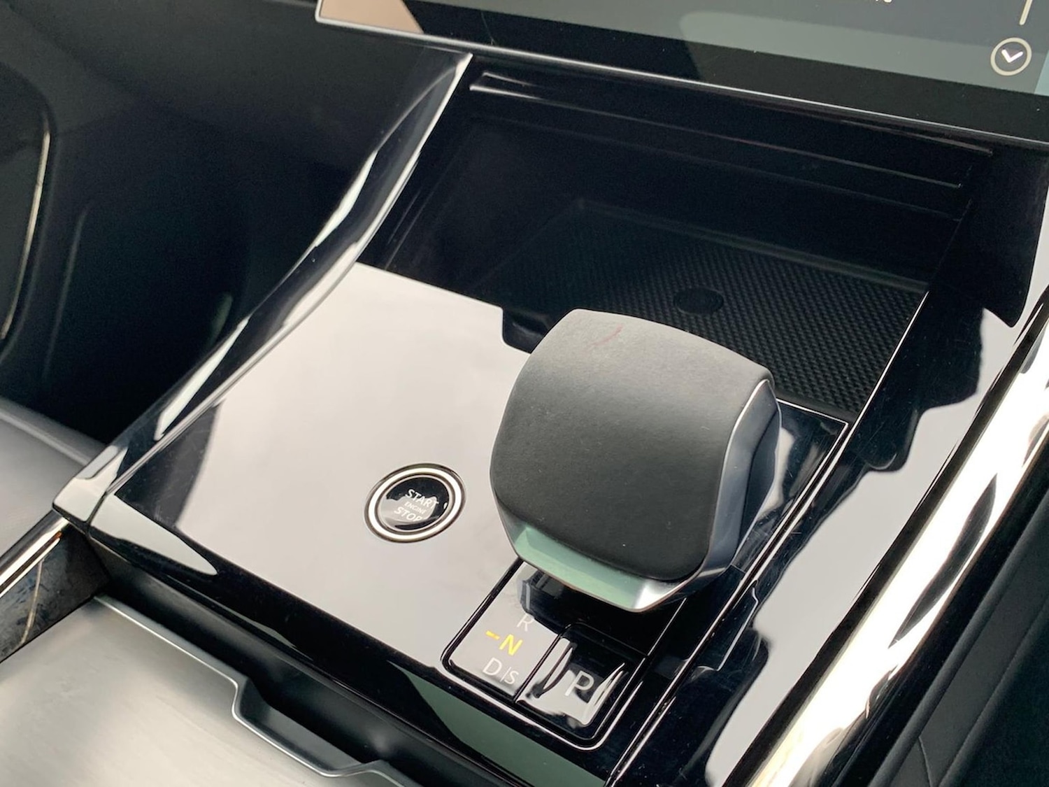 Used Land Rover Range Rover Sport 2023 for sale - 76464680: Photo 13