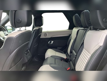 Used Land Rover Discovery 2023 for sale - 79386049: Photo