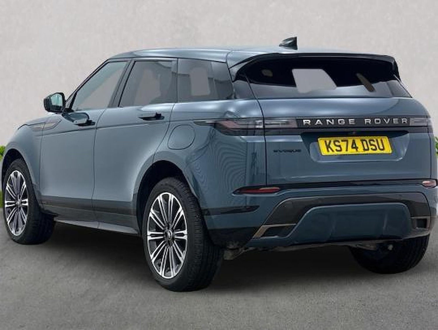Used Land Rover Range Rover Evoque 2024 for sale - 78191701: Photo 2